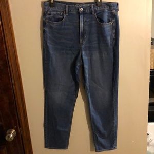 American Eagle Mom Jeans